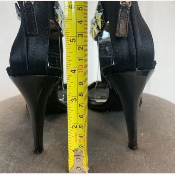 Gucci Black Heels with Crystal Embellishments - Picture 11 of 13